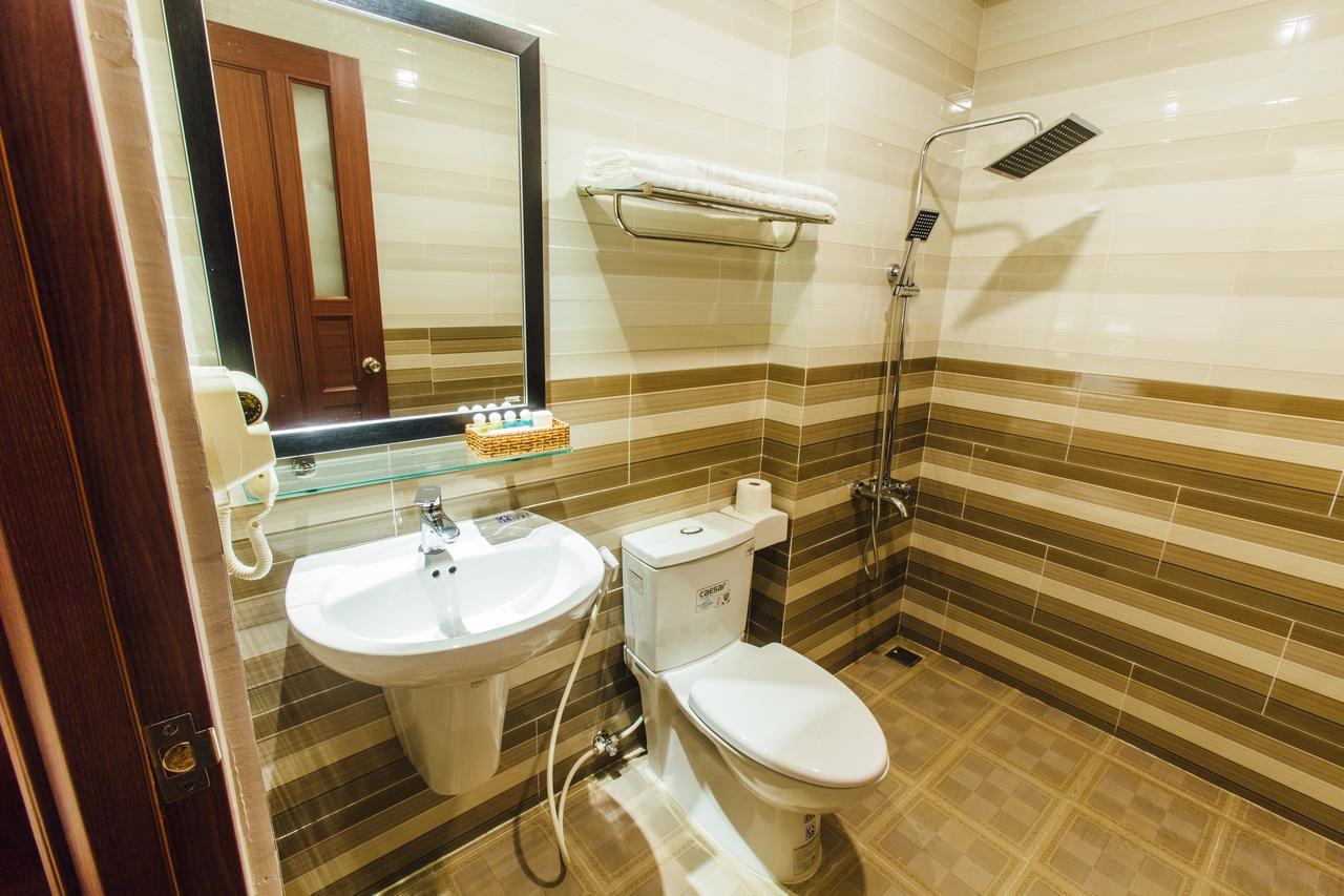 Sunflower Hotel 2 Дананг Экстерьер фото