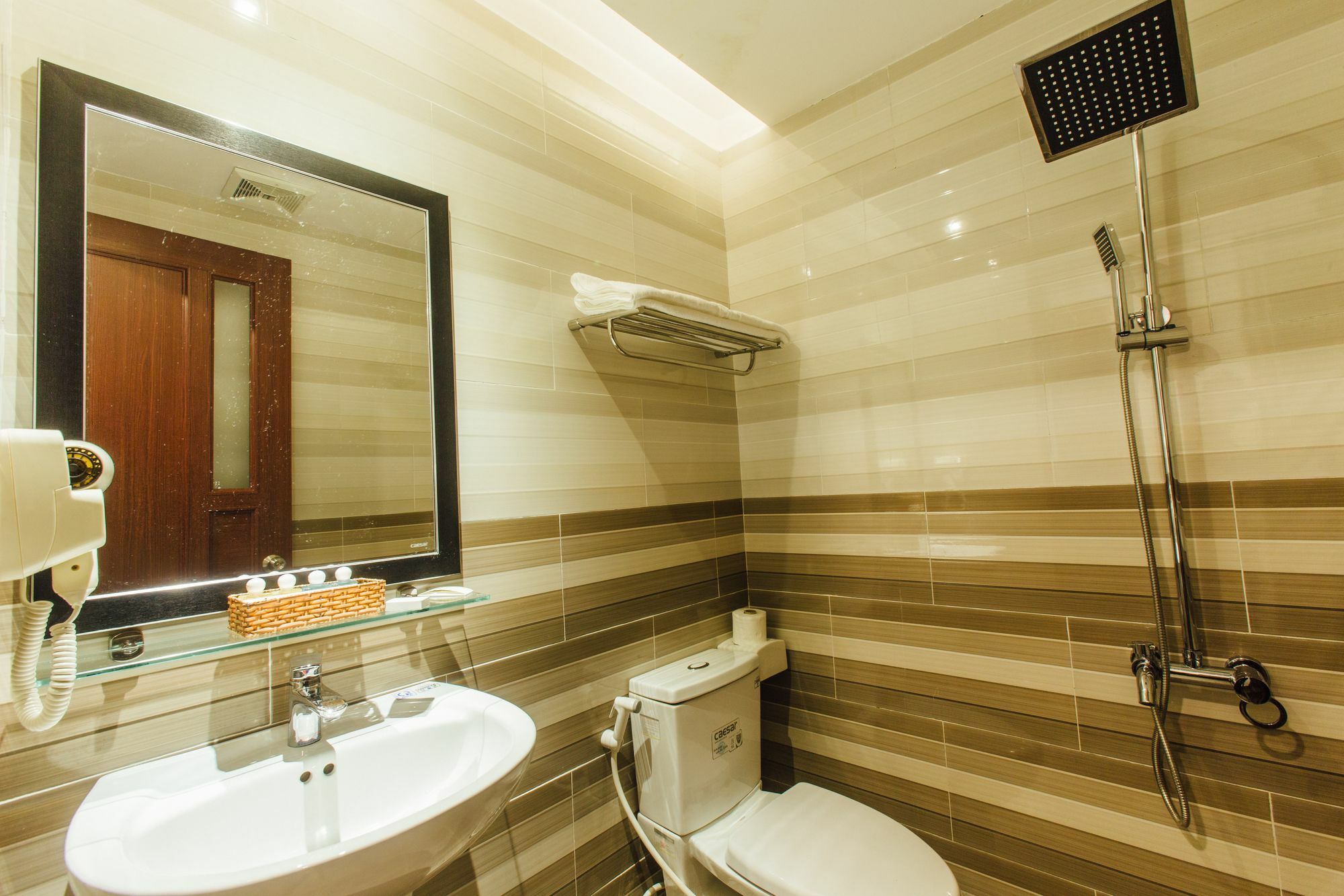 Sunflower Hotel 2 Дананг Экстерьер фото